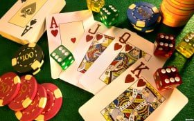 Tampilan permainan tembak ikan interaktif pada perangkat mobile dengan grafik menarik